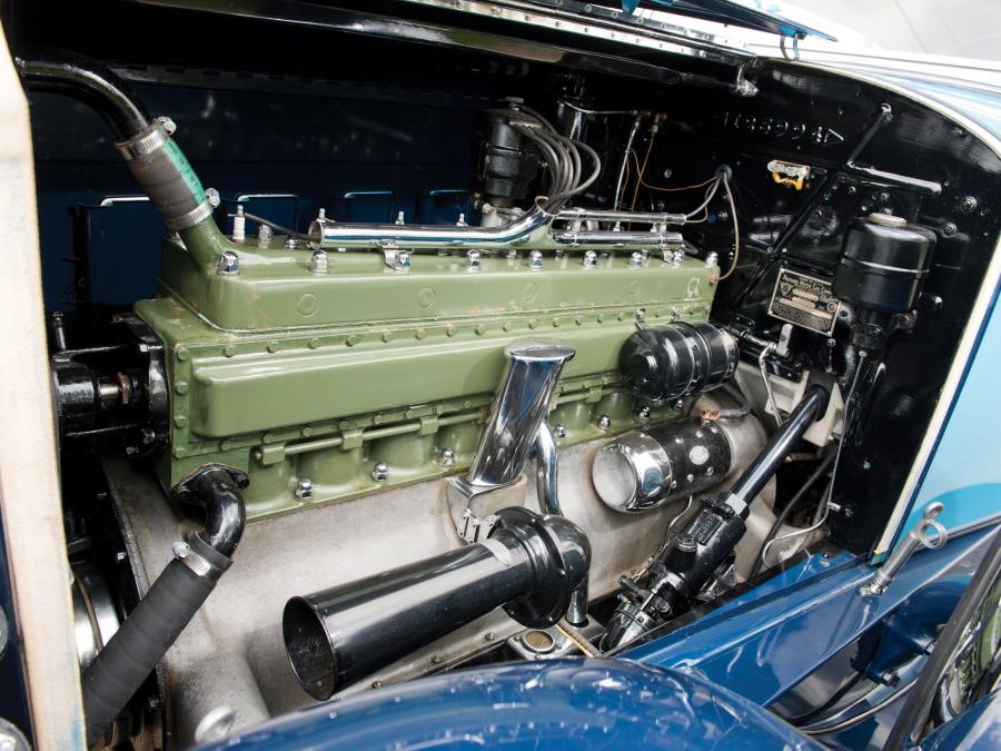  Packard Custom Eight Sport Phaeton 1930 года  (фото 10 из 14)